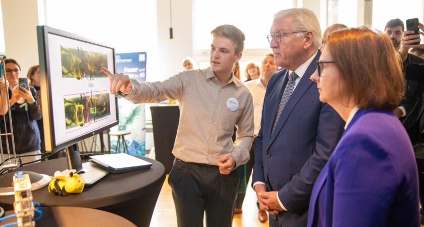 Hauptpreis beim Bundeswettbewerb KI